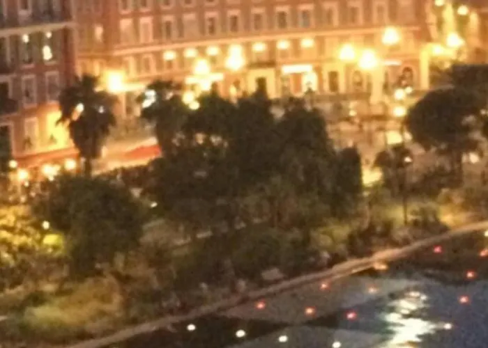 Quarto em Acomodações Particulares Private Near The Port Old Town Nice