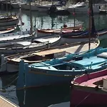Private Near The Port Old Town 尼斯